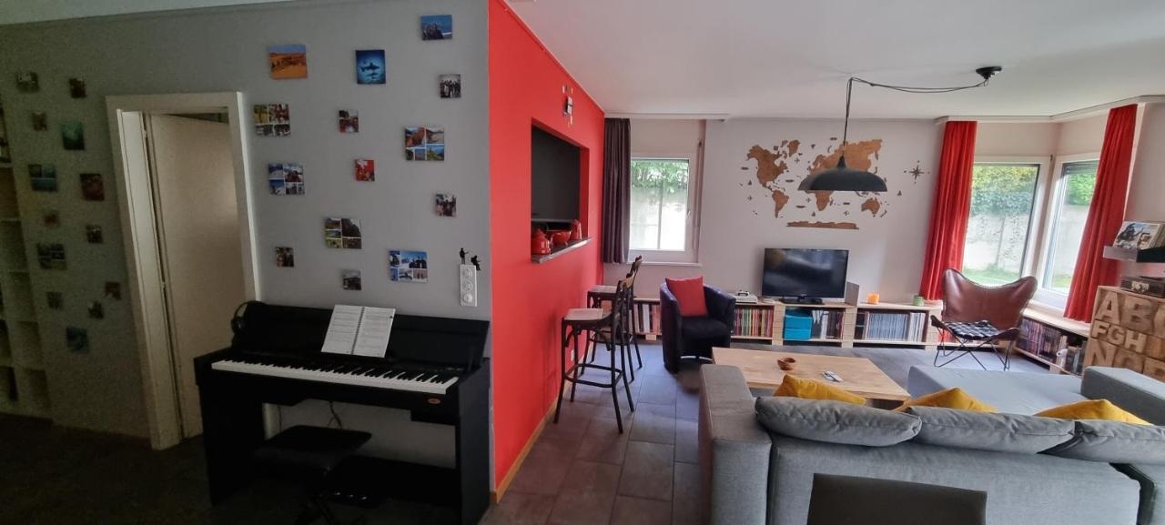 Appartement Avec Terrasse Сион Экстерьер фото